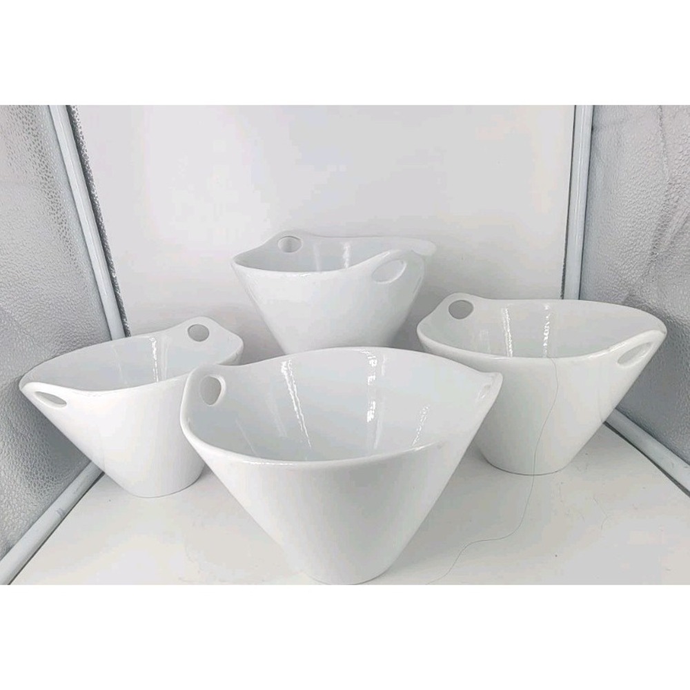 Crate & Barrel Kai Ramen Noodle Soup Bowls W/handles 6" White Porcelain Set of 4